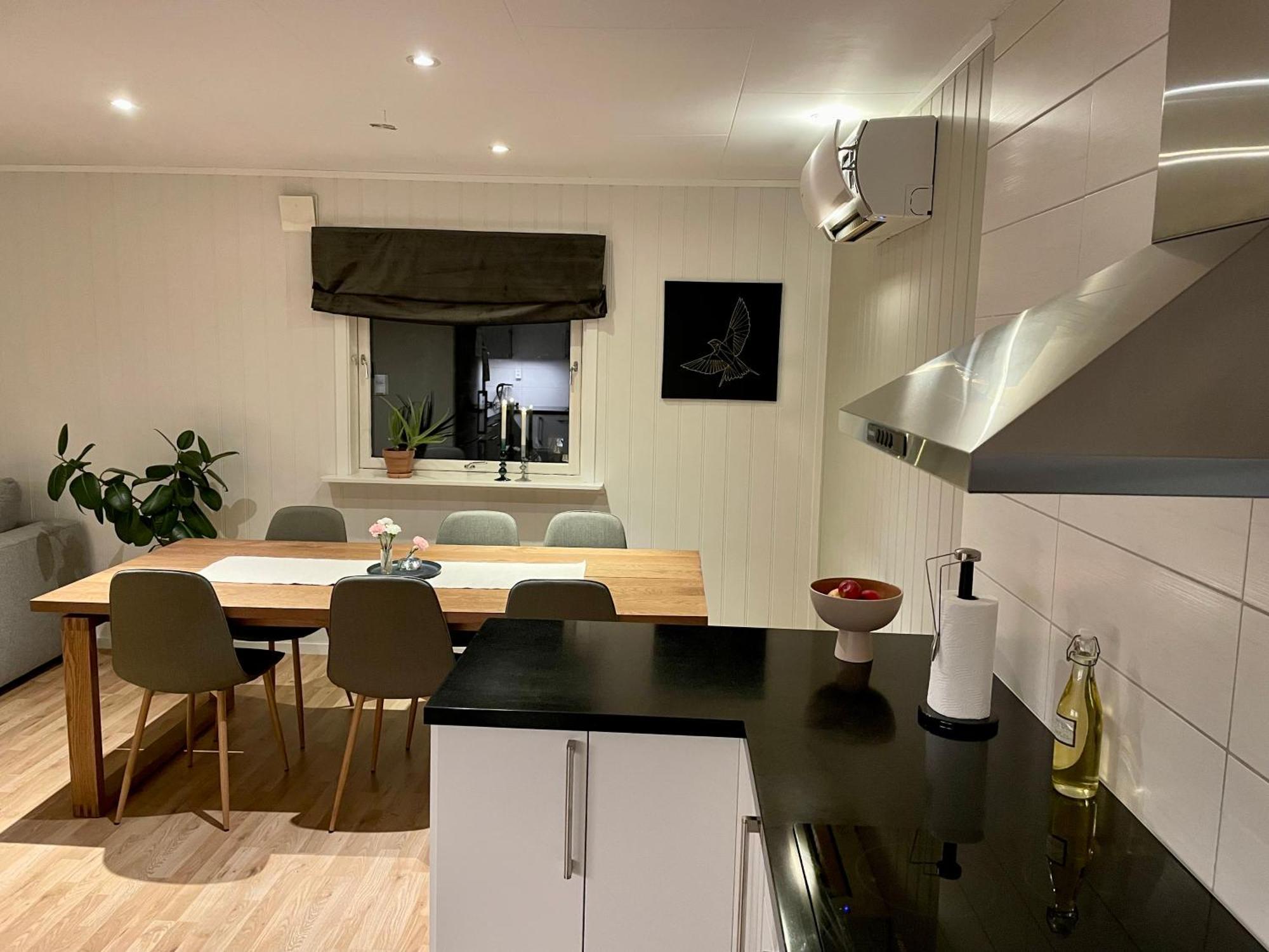Penthouse With Panorama View And Great Location! Lägenhet Tromsø Exteriör bild